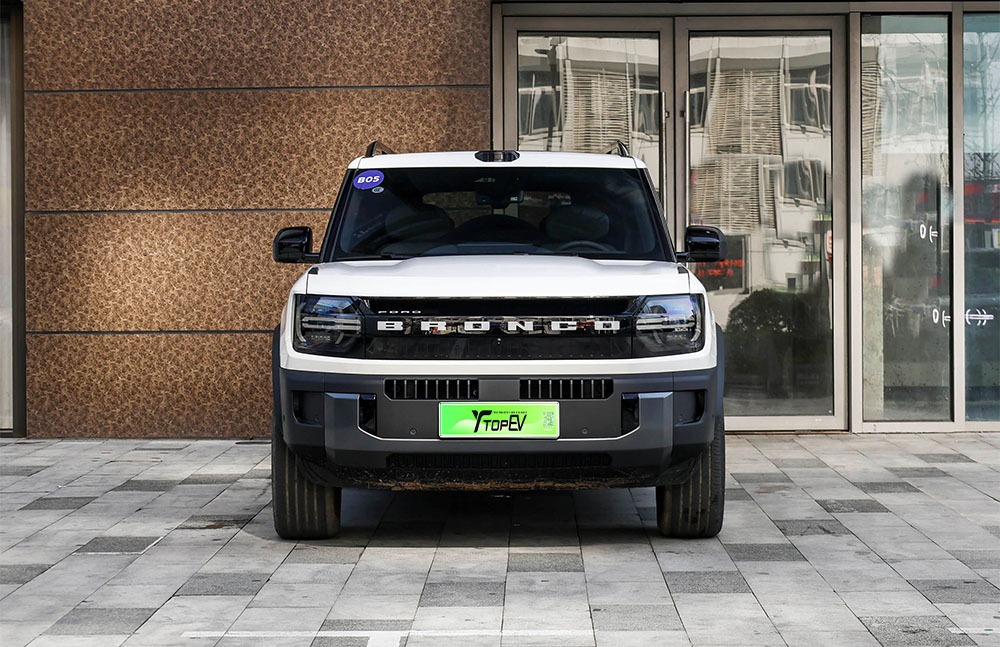imgi_3_1_3(48) Ford Bronco New Energy 2026 BEV– Factory Price From China | Cars From China Ready for Export - Image 1